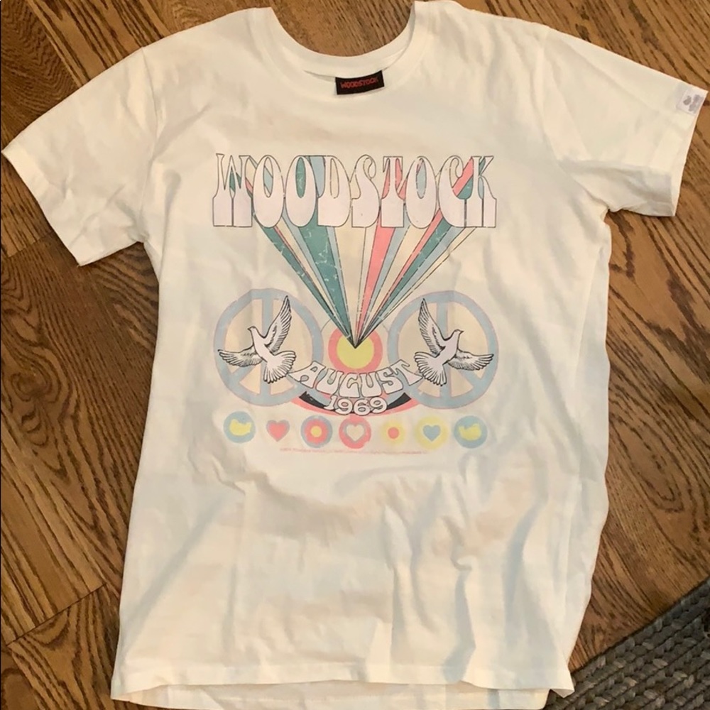 Tee